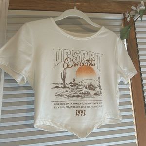 Super Soft Cropped T-Shirt - Size L